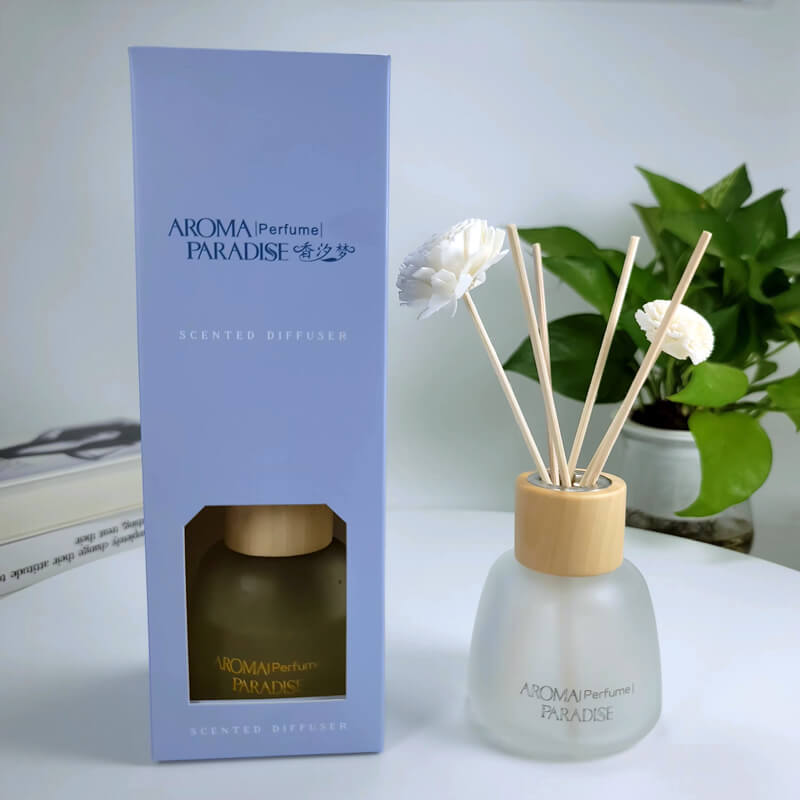 Home Fragrance Private Label Luxury 100ml glass bottle essential oil aroma scented reed diffuser With Rattan Sticks